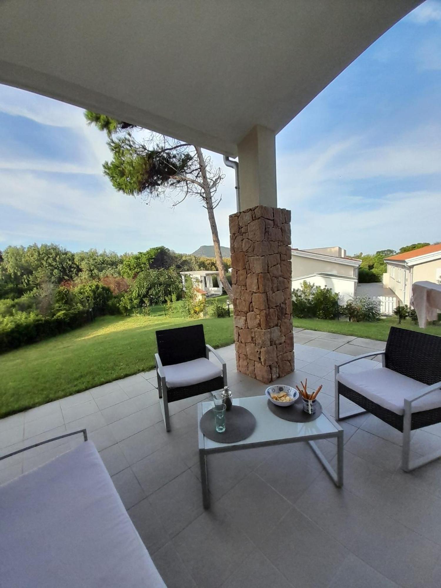 Casa Kia - 2 Camere Da Letto - Pet Friendly Valledoria  Luaran gambar